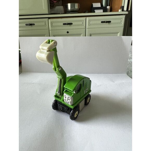 Thomas The Tank Engine & Friends Take N Play Diecast Magnetic Train Big Lot - Picture 15 of 16